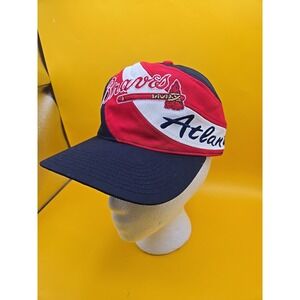 VIntage Atlanta Braves Snap Back Hat. 90's Excellent Condition! **Rare Find**